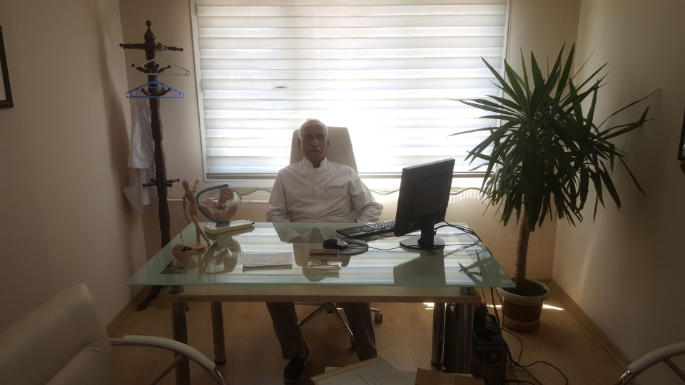 Opr. Dr. H. Zeki Uzun